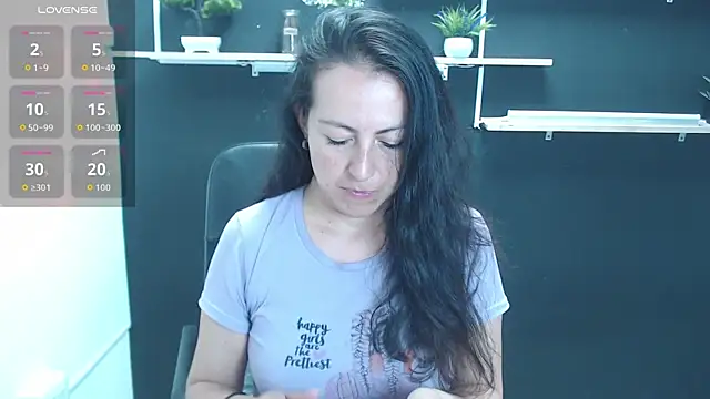 Lauryn Jones online show from 06-25-26, 07:19