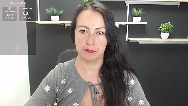 Lauryn Jones online show from 07-18-26, 05:43