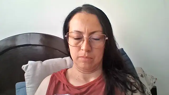 Lauryn Jones online show from 03-15-26, 08:16