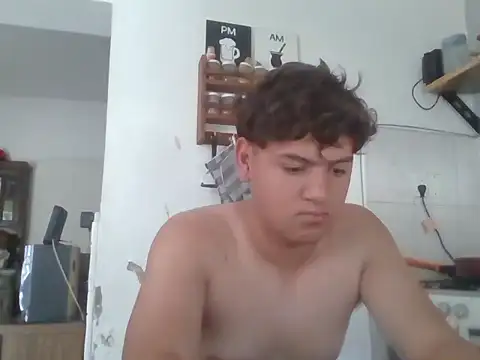 Myboy0020 online show from 01-08-26, 05:19