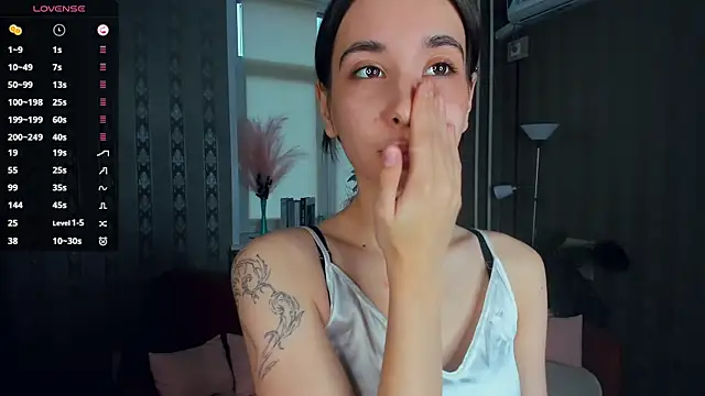 JacalynSchreiber online show from 12-20-25, 11:57