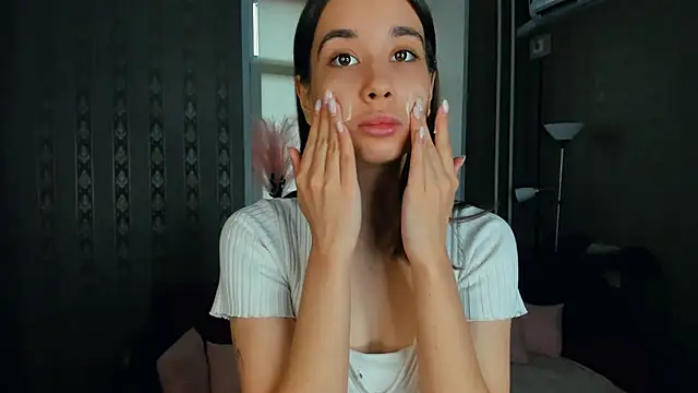 JacalynSchreiber online show from 12-04-25, 10:03