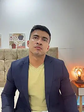 Chris Clarck online show from 11-13-25, 07:40