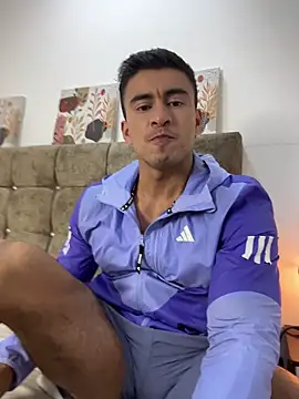 Chris Clarck online show from 12-20-25, 08:22