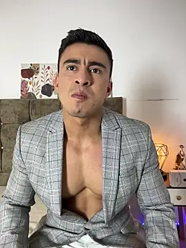 Chris Clarck online show from 12-19-25, 08:11