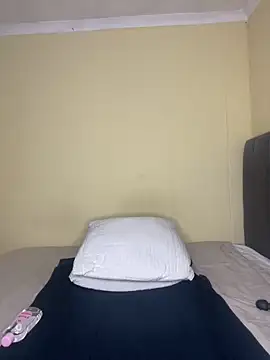 MiyaXo2 online show from 12-01-25, 07:26