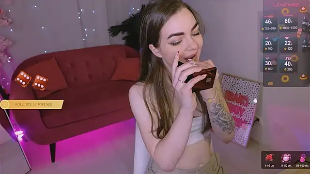 AmyLune online show from 01-15-26, 08:29