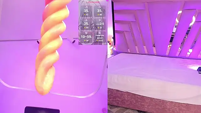 FiorellaRicci  online show from 01-12-26, 01:40