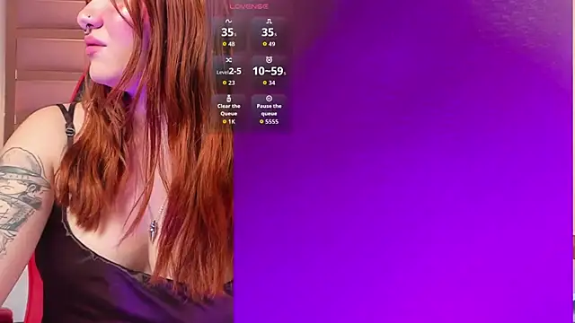 FiorellaRicci  online show from 11-25-25, 01:44