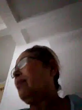 Snapshot of Cessi50 chatting on 05-18-26, 03:39 Cessi50 online show from 05-18-26, 03:39