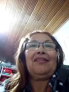 Snapshot of Cessi50 chatting on 06-14-26, 02:35 Cessi50 online show from 06-14-26, 02:35