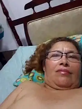 Cessi50 online show from 04-12-26, 02:48