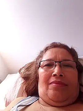 Snapshot of Cessi50 chatting on 05-31-26, 12:11 Cessi50 online show from 05-31-26, 12:11