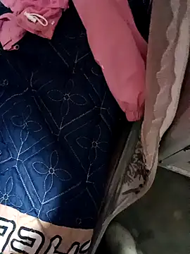 Snapshot of shy-bany123 chatting on 11-01-25, 08:41 shy-bany123 online show from 11-01-25, 08:41