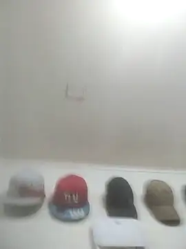 Snapshot of Elpichulotote20 chatting on 03-29-26, 08:38 Elpichulotote20 online show from 03-29-26, 08:38