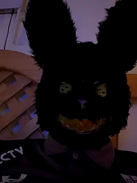 Snapshot of Elpichulotote20 chatting on 11-03-25, 10:24 Elpichulotote20 online show from 11-03-25, 10:24