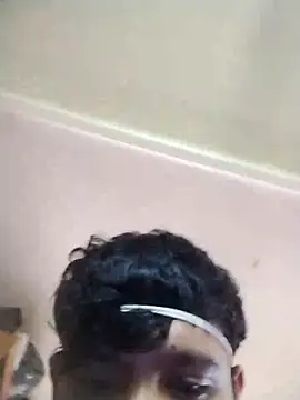 Snapshot of Elpichulotote20 chatting on 02-16-26, 05:00 Elpichulotote20 online show from 02-16-26, 05:00