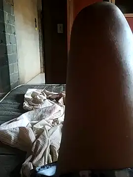 Snapshot of m-a-g-n-a-t-a chatting on 11-01-25, 08:14 m-a-g-n-a-t-a online show from 11-01-25, 08:14