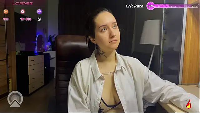 Snapshot of ShadowEve chatting on 11-14-25, 03:15 ShadowEve online show from 11-14-25, 03:15