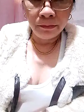 small-house123 online show from 11-27-25, 06:03