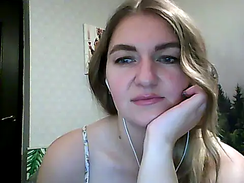 CandyOLimeX online show from 11-17-25, 09:52