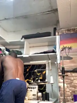 Snapshot of Ndodemnyama@xh chatting on 02-08-26, 09:18 Ndodemnyamaxh online show from 02-08-26, 09:18