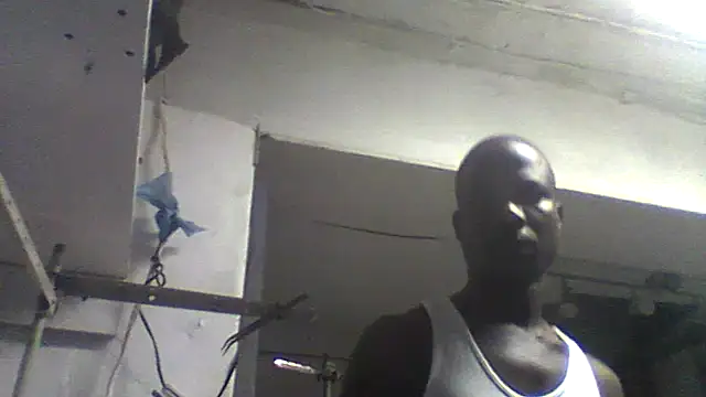 Snapshot of Ndodemnyama@xh chatting on 02-10-26, 04:17 Ndodemnyamaxh online show from 02-10-26, 04:17