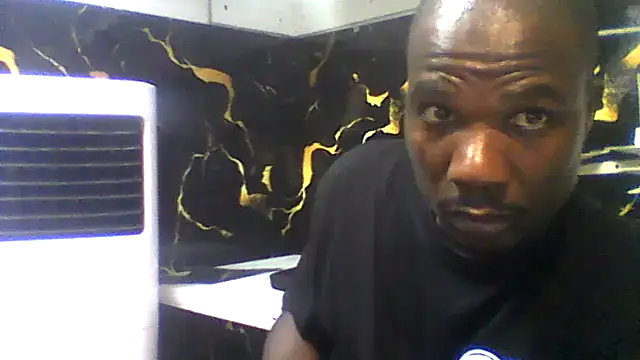 Snapshot of Ndodemnyama@xh chatting on 02-11-26, 04:07 Ndodemnyamaxh online show from 02-11-26, 04:07