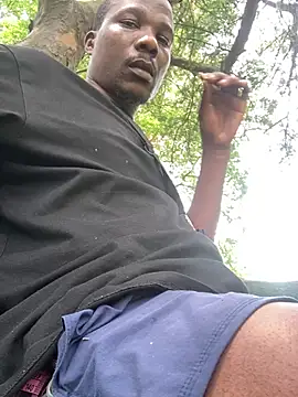 Snapshot of Ndodemnyama@xh chatting on 02-23-26, 11:22 Ndodemnyamaxh online show from 02-23-26, 11:22