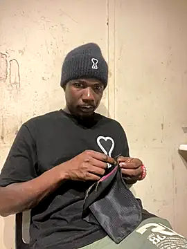 Snapshot of Ndodemnyama@xh chatting on 11-04-25, 07:39 Ndodemnyamaxh online show from 11-04-25, 07:39