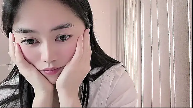 Zeze- online show from 12-23-25, 05:51