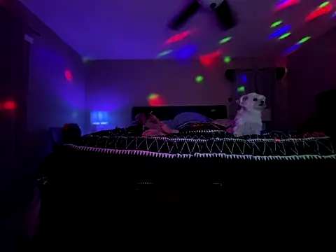 Antnjon online show from 12-14-25, 02:07