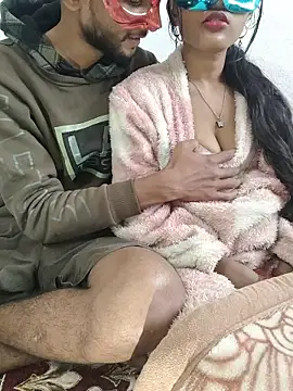 baby Cpl21 online show from 12-17-25, 06:07