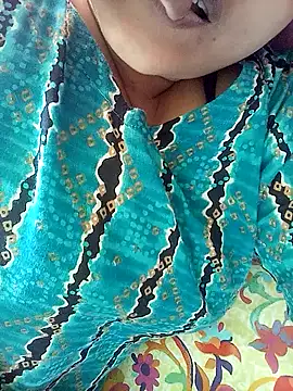 Tina 250 online show from 12-15-25, 03:45