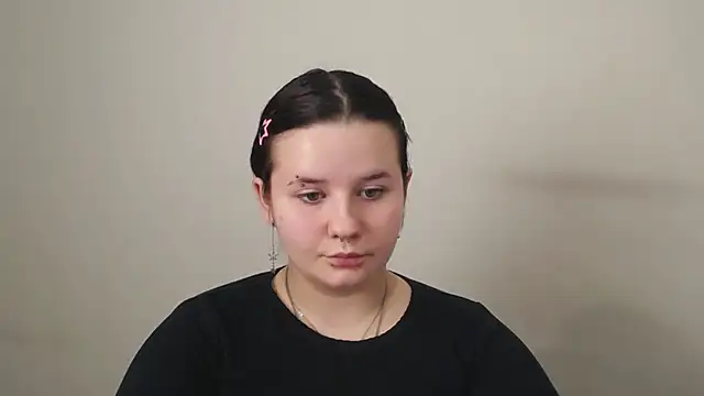 Siren Dahlia  online show from 11-01-25, 10:42