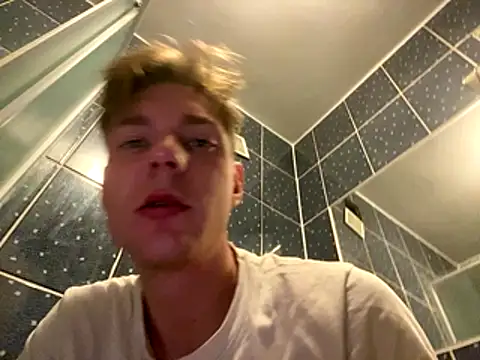 Niesmialyy online show from 11-11-25, 03:40