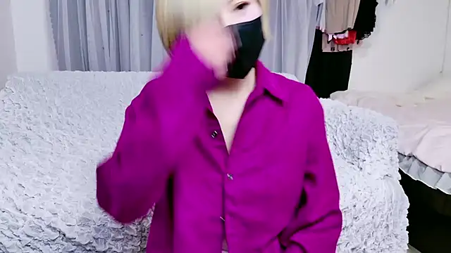 Snapshot of yuria_75075000 chatting on 11-05-25, 03:26 yuria 75075000 online show from 11-05-25, 03:26