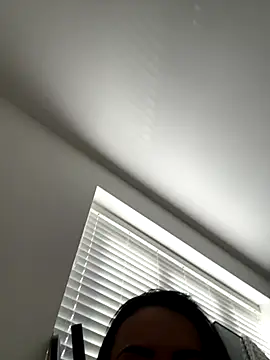 Snapshot of Bethrae25 chatting on 11-29-25, 11:32 Bethrae25 online show from 11-29-25, 11:32