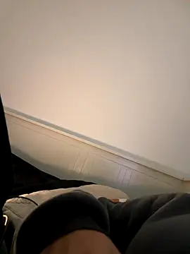 Snapshot of Bethrae25 chatting on 11-22-25, 03:00 Bethrae25 online show from 11-22-25, 03:00