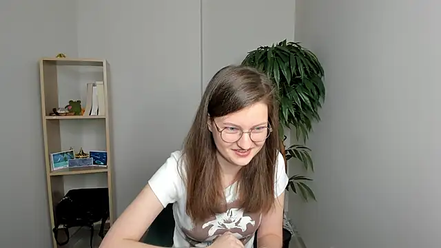 TulaLatigo online show from 11-03-25, 06:07