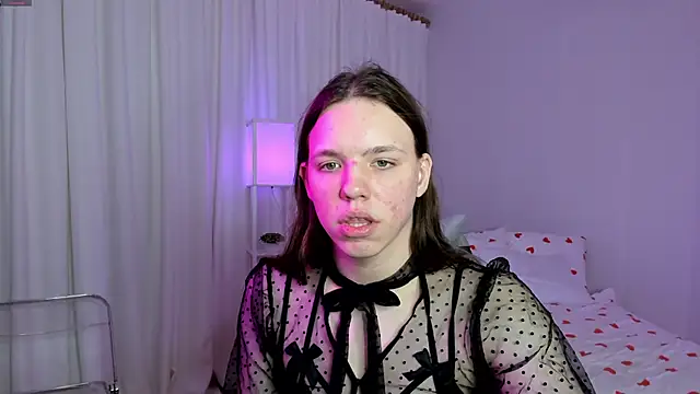 MadisonMongomeri online show from 12-20-25, 02:47