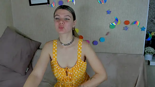 Snapshot of Zorianaa chatting on 07-04-26, 09:19 Zorianaa online show from 07-04-26, 09:19