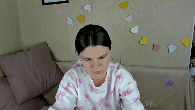 Zorianaa online show from 04-14-26, 08:47