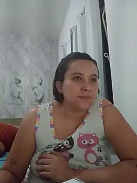 Snapshot of BIADELICIA1 chatting on 07-10-26, 11:27 BIADELICIA1 online show from 07-10-26, 11:27