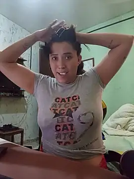 Snapshot of BIADELICIA1 chatting on 08-01-26, 12:36 BIADELICIA1 online show from 08-01-26, 12:36