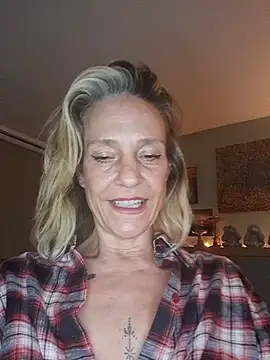 LittleSexyT online show from 11-06-25, 10:14