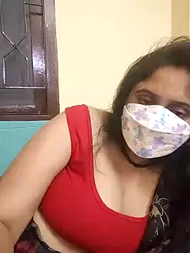 Snapshot of mouni499 chatting on 01-06-26, 06:01 mouni499 online show from 01-06-26, 06:01