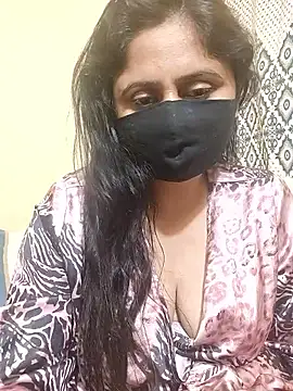 Snapshot of mouni499 chatting on 02-02-26, 09:03 mouni499 online show from 02-02-26, 09:03