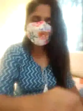 Snapshot of mouni499 chatting on 11-14-25, 07:45 mouni499 online show from 11-14-25, 07:45