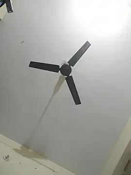 Snapshot of mouni499 chatting on 01-08-26, 12:00 mouni499 online show from 01-08-26, 12:00